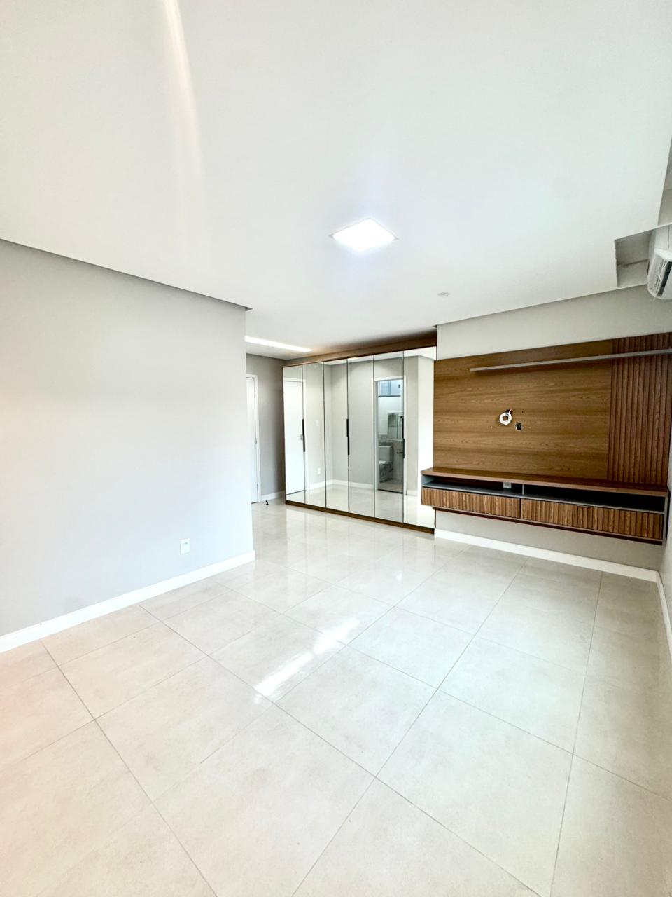 1e2b9e99-3d9c-48dd-973d-9c893cf0f50e