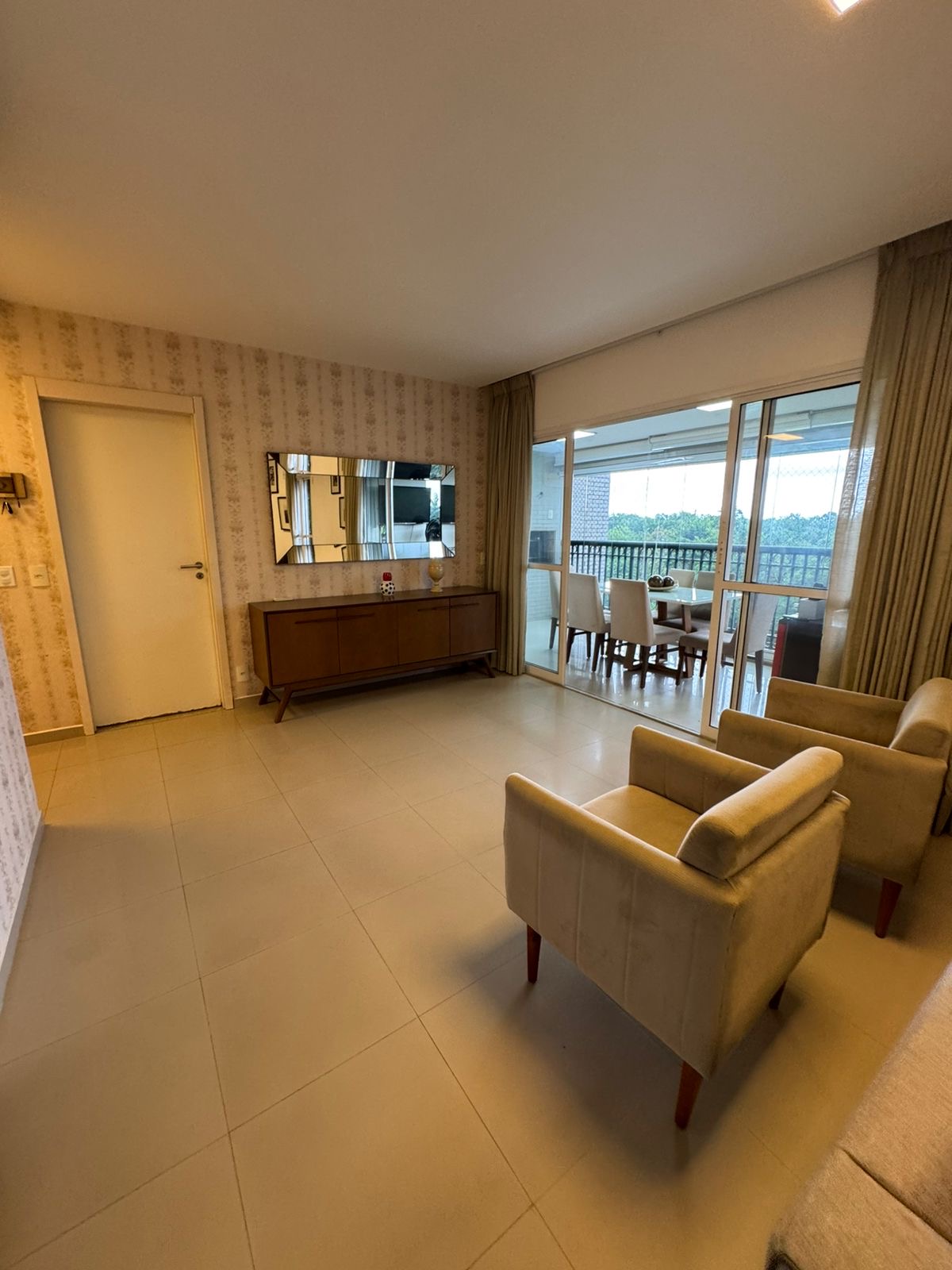 281e568c-3f23-4602-ae6f-36012235a4e3