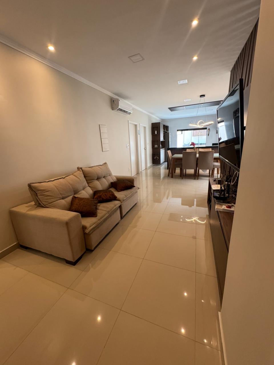 651a35db-4362-4d68-8c18-85e7b79fe173