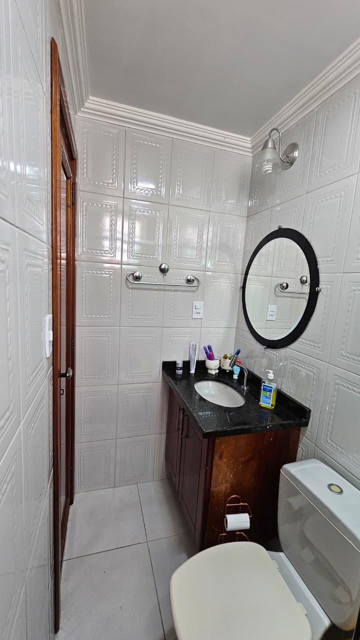 b041a786-b9dd-4c2c-a6ae-bed16b1b5b56