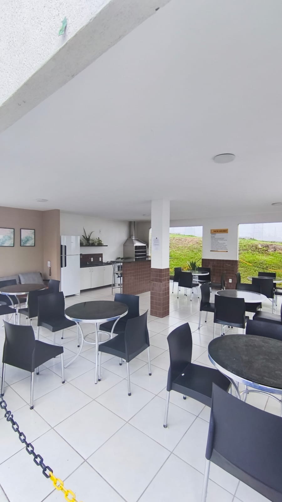 e545b762-edf9-484b-98fb-88e62bb044c1