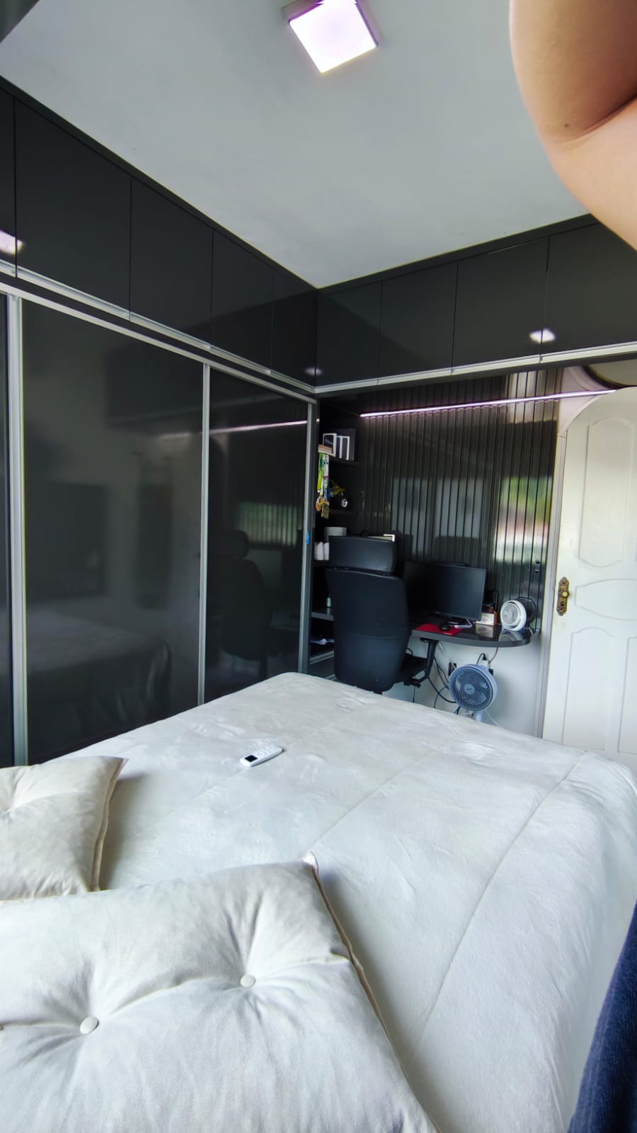 ec734daf-41ca-4ccd-bc36-b05e4e32ed20